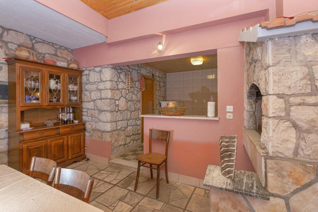 Holiday Home Leonida Jelsa  Bagian luar foto