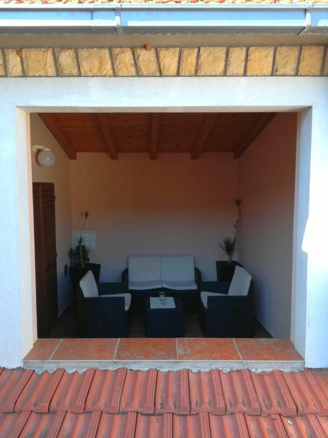 Holiday Home Leonida Jelsa  Bagian luar foto